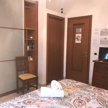 Kambal Inn Rom Exteriör bild
