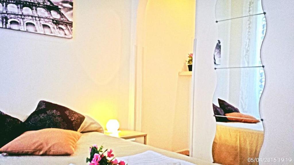 Kambal Inn Rom Rum bild