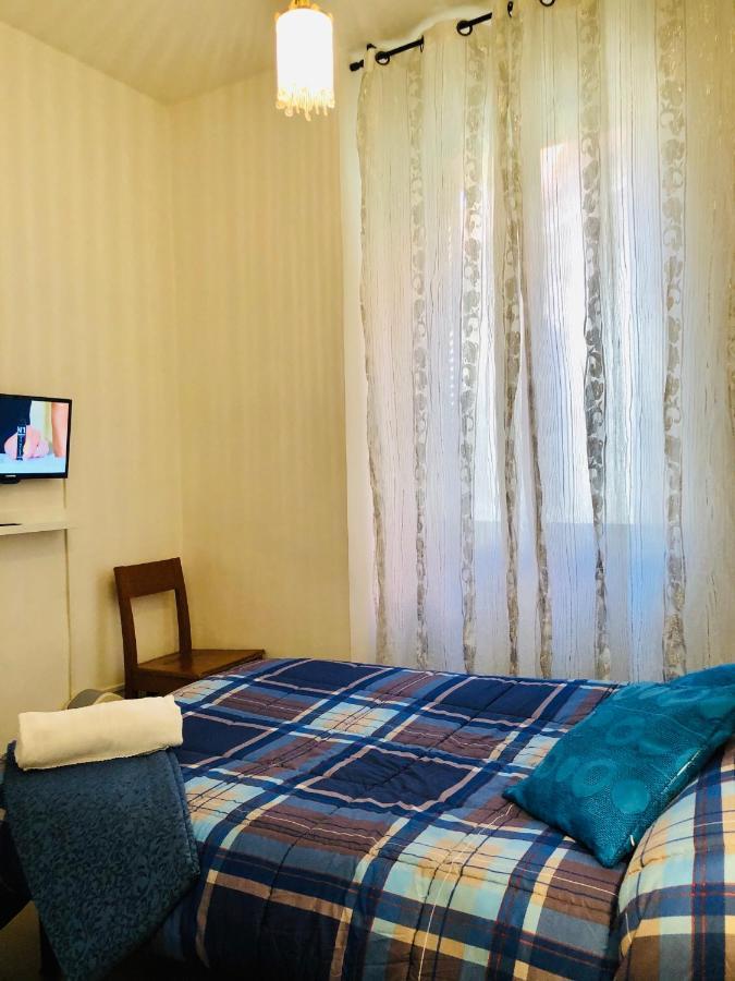 Kambal Inn Rom Exteriör bild