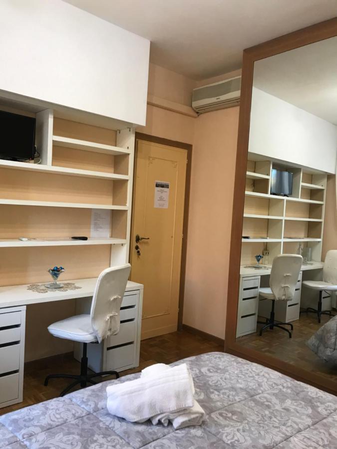Kambal Inn Rom Exteriör bild